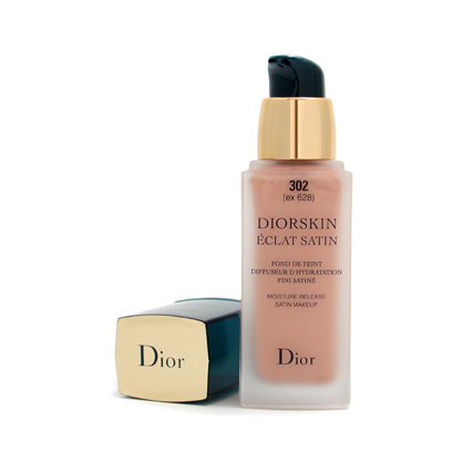 Diorskin Eclat Satin - # 302 Rosy Beige Diorskin Eclat Satin - # 302 Rosy Beige